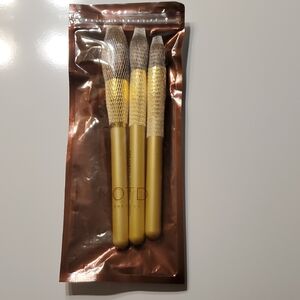 MOTD Gold Makeup Brush Set 3 Brushes
